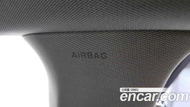 Genesis G80 3.3 GDI AWD Luxury 2019 — фото 30