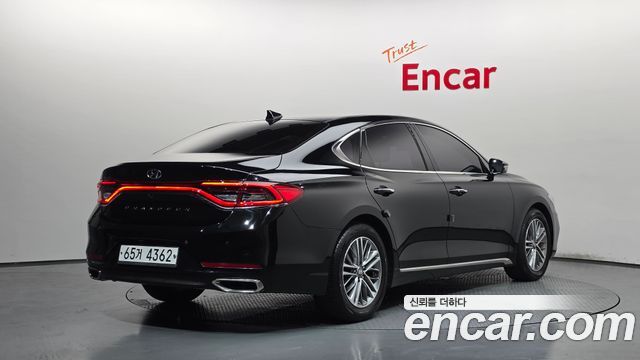 Hyundai Grandeur (IG) 2.4 Premium 2018 — фото 2