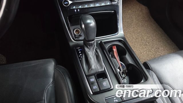 Hyundai Grandeur (IG) 2.4 Premium 2018 — фото 9