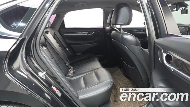 Hyundai Grandeur (IG) 2.4 Premium 2018 — фото 12