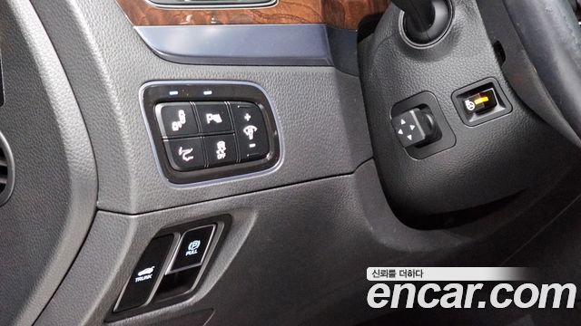 Hyundai Equus (New) VS380 Exclusive 2013 — фото 13