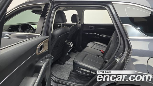 Kia Sorento (IV) Diesel 2.2 2WD Prestige 2023 — фото 11