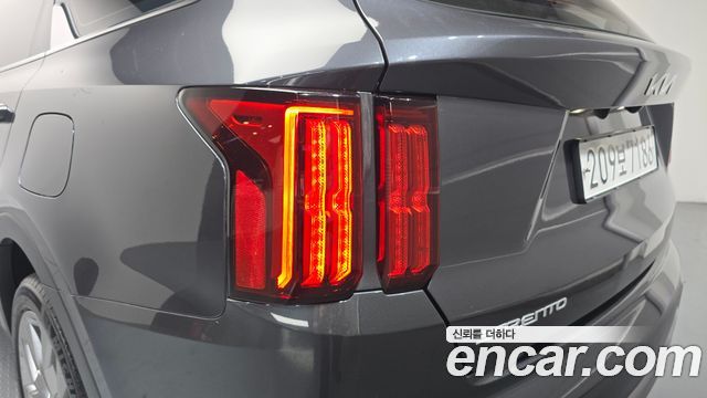 Kia Sorento (IV) Diesel 2.2 2WD Prestige 2023 — фото 23