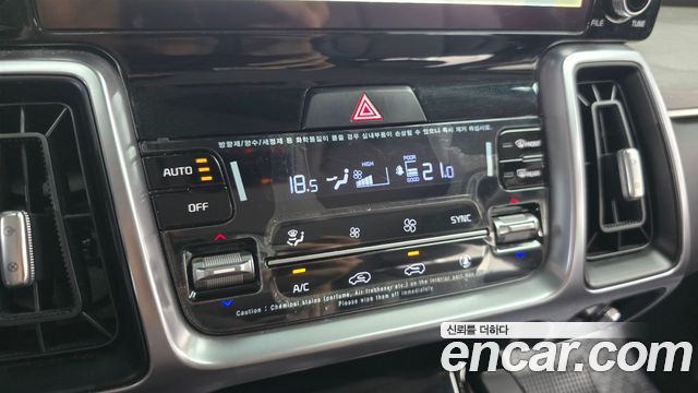 Kia Sorento (IV) Diesel 2.2 2WD Prestige 2023 — фото 32