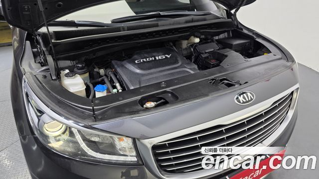 Kia Carnival 9-seater Noblesse 2015 — фото 6