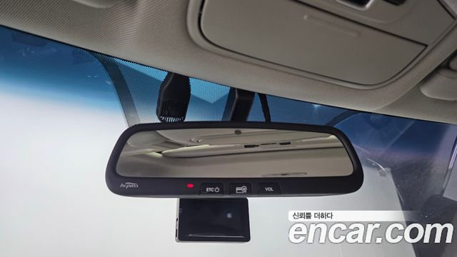 Kia Carnival 9-seater Noblesse 2015 — фото 16