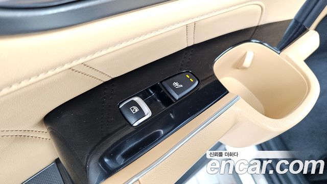 Kia Sorento (IV) HEV 1.6 2WD Signature 2023 — фото 19