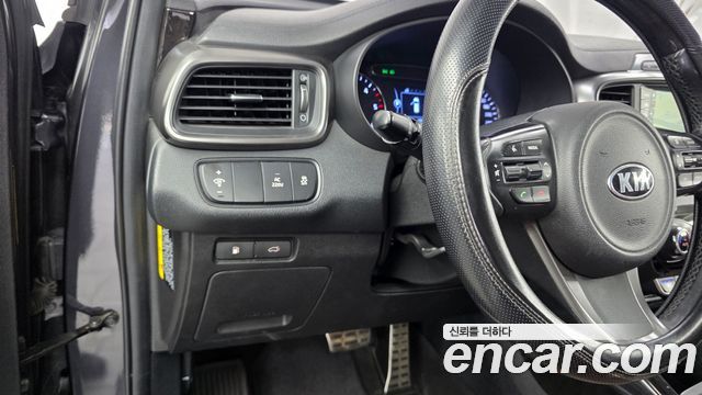 Kia Sorento Diesel 2.0 2WD Noblesse Special 2017 — фото 16
