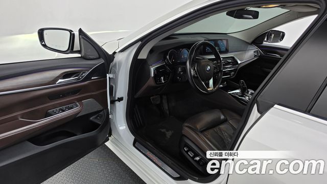 BMW 6 Series GT (G32) 640i xDrive Luxury 2018 — фото 10