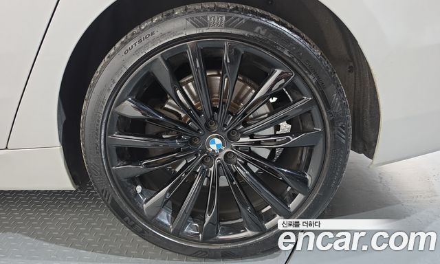 BMW 6 Series GT (G32) 640i xDrive Luxury 2018 — фото 21