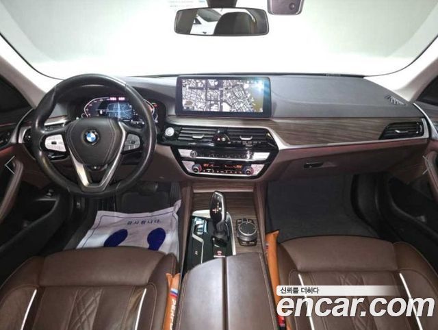 BMW 5 Series (G30) 523d Luxury 2021 — фото 6