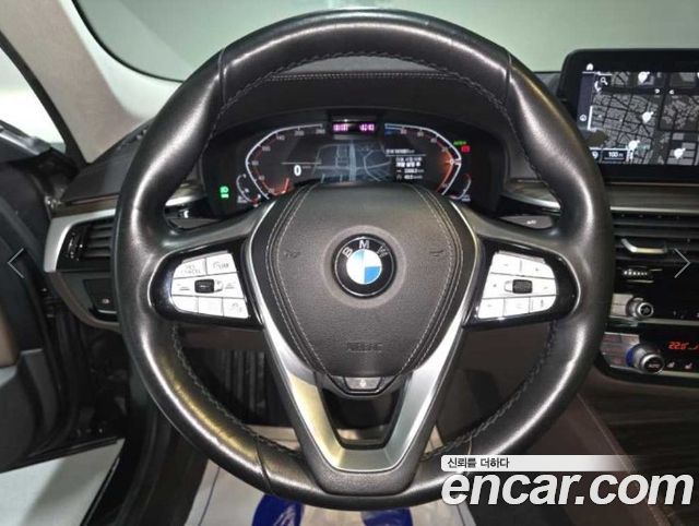 BMW 5 Series (G30) 523d Luxury 2021 — фото 9