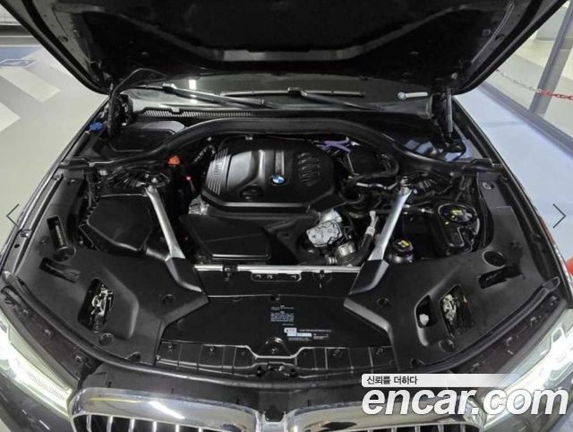 BMW 5 Series (G30) 523d Luxury 2021 — фото 23