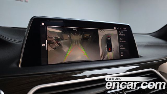 BMW 7 Series (G11) 740Li xDrive Design Pure Excellence 2020 — фото 15