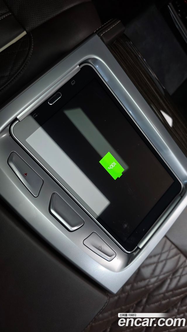 BMW 7 Series (G11) 740Li xDrive Design Pure Excellence 2020 — фото 30