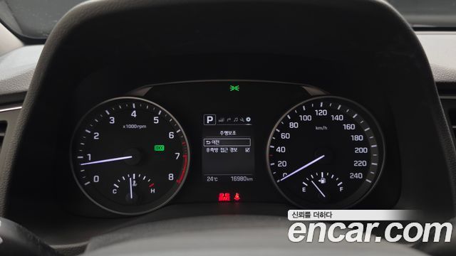 Hyundai Avante (AD) 1.6 GDI Value Plus 2018 — фото 8