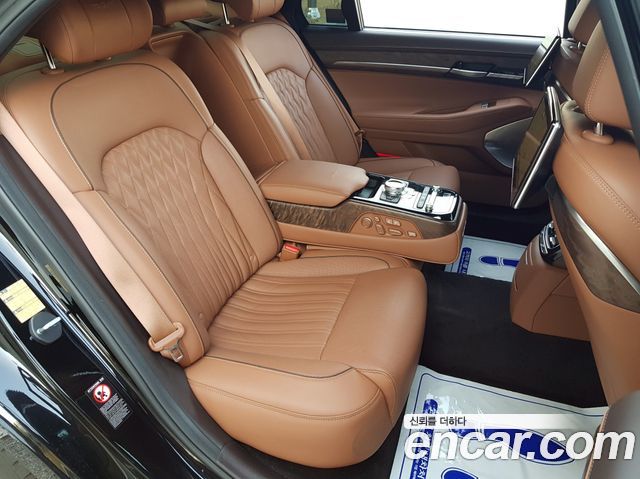 Genesis G90 5.0 AWD Prestige 2021 — фото 19