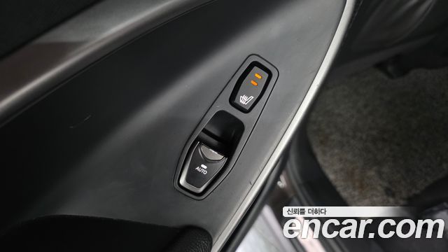 Hyundai Maxcruise Diesel 2.2 2WD Exclusice Special 2016 — фото 19