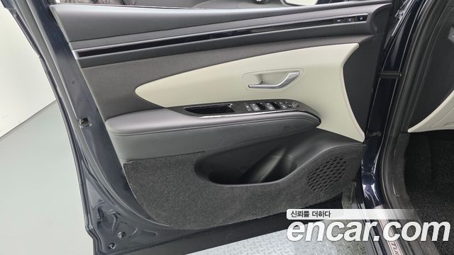 Hyundai Tucson Hybrid (NX4) Inspiration 4WD 2023 — фото 24