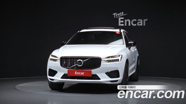 Volvo XC60 (II) T8 R-Design 2021 — фото 3