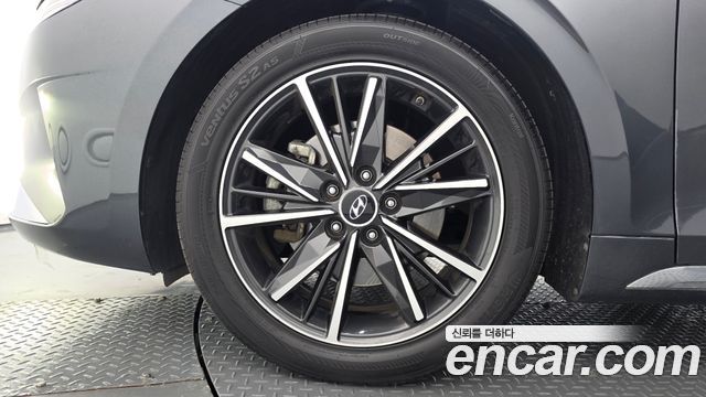 Hyundai Grandeur (IG) 2.5 Premium Choice 2021 — фото 5