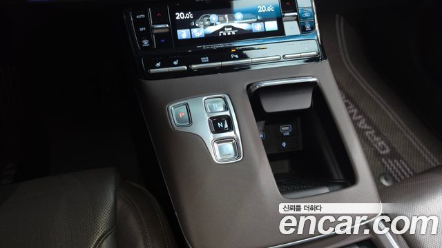 Hyundai Grandeur (IG) 2.5 Premium Choice 2021 — фото 9