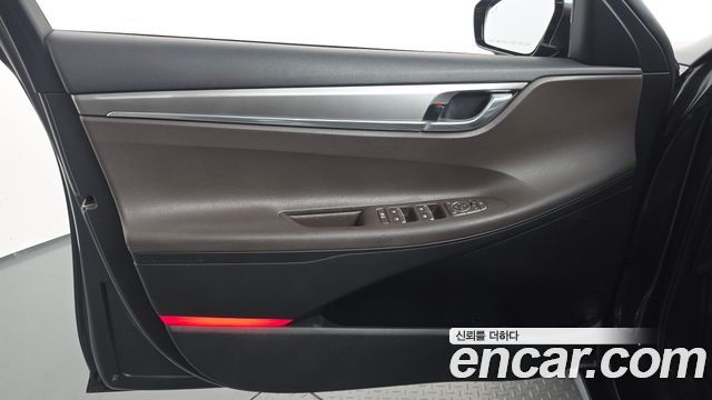 Hyundai Grandeur (IG) 2.5 Premium Choice 2021 — фото 24