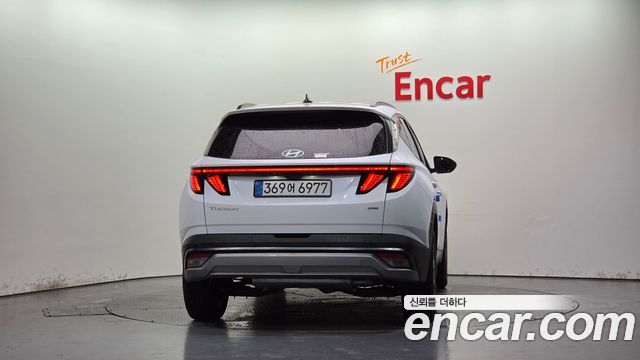 Hyundai Tucson Hybrid (NX4) HEV 1.6 4WD Inspiration 2026 — фото 4