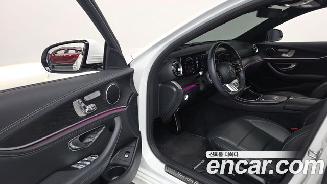 Mercedes-Benz E-Class (W213) E220d 4MATIC AMG Line 2021 — фото 10