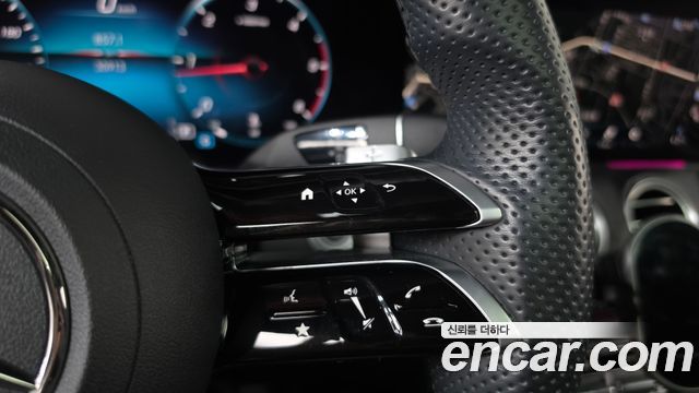 Mercedes-Benz E-Class (W213) E220d 4MATIC AMG Line 2021 — фото 17