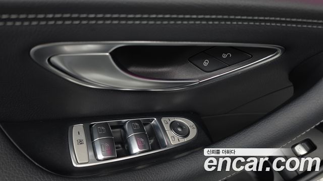 Mercedes-Benz E-Class (W213) E220d 4MATIC AMG Line 2021 — фото 30