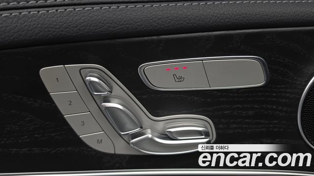 Mercedes-Benz E-Class (W213) E220d 4MATIC AMG Line 2021 — фото 35