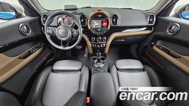 MINI Cooper Countryman HIGH 2nd 2020 — фото 7