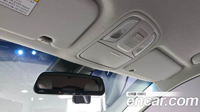 Kia Niro Noblesse 2017 — фото 18