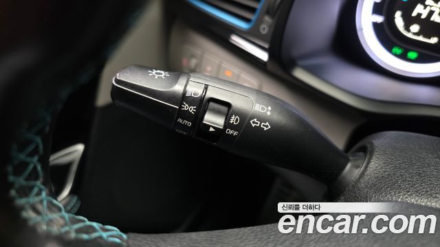 Kia Niro Noblesse 2017 — фото 27