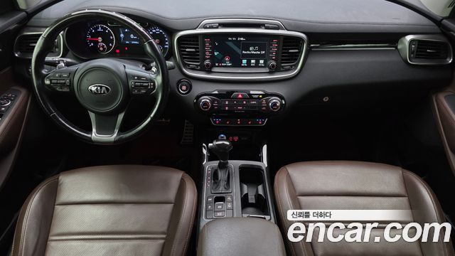 Kia Sorento Diesel 2.0 2WD Noblesse 2017 — фото 7