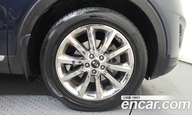 Kia Sorento Diesel 2.0 2WD Noblesse 2017 — фото 21