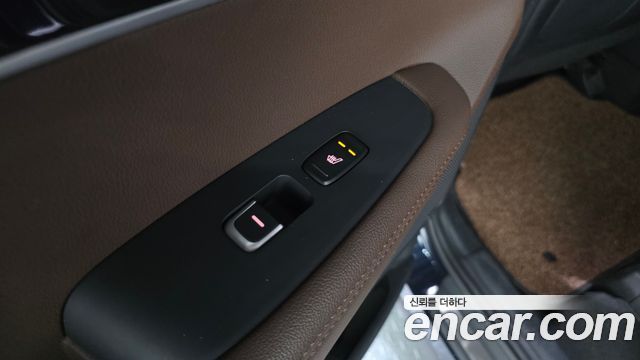 Kia Sorento Diesel 2.0 2WD Noblesse 2017 — фото 30
