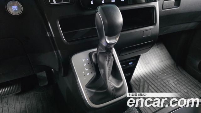 Hyundai Staria Cargo 5-Seater Modern 2025 — фото 9