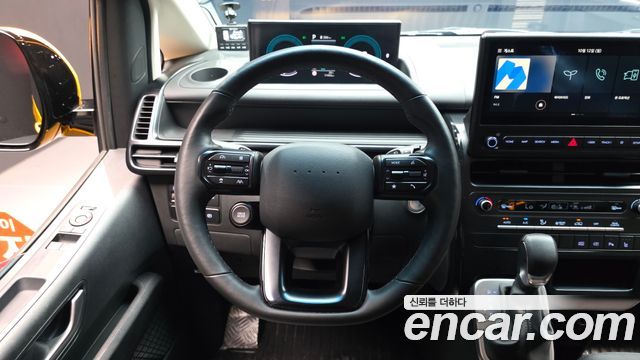 Hyundai Staria HEV 1.6T Kinder Safety Car 15-Seater 2026 — фото 13