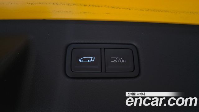 Hyundai Staria HEV 1.6T Kinder Safety Car 15-Seater 2026 — фото 19