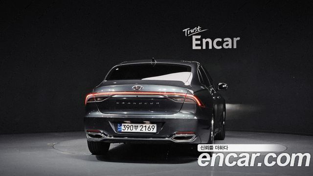 Hyundai Grandeur (IG) 2.5 Le Blanc 2023 — фото 4