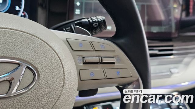 Hyundai Grandeur (IG) 2.5 Le Blanc 2023 — фото 16