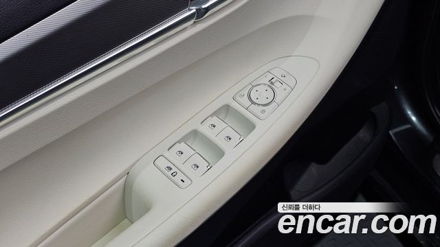 Hyundai Grandeur (IG) 2.5 Le Blanc 2023 — фото 17
