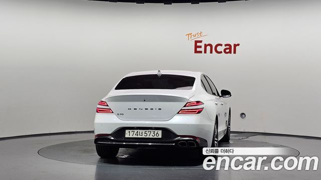 Genesis G70 Gasoline 2.0T 2WD 2023 — фото 4