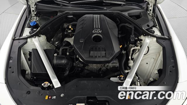 Genesis G70 Gasoline 2.0T 2WD 2023 — фото 6