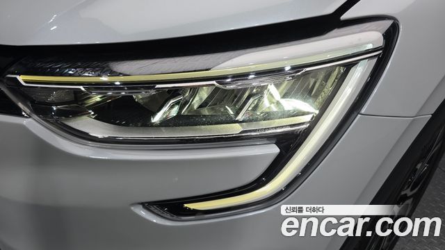 Renault Korea XM3 1.3 TCe RE Signature 2022 — фото 22