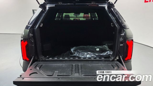 KG Mobility (SsangYong) Musso EV (O100) MX 2026 — фото 17
