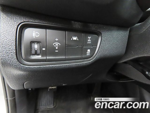Hyundai Santa Fe (TM) Diesel 2,0 4WD Premium 2020 — фото 13