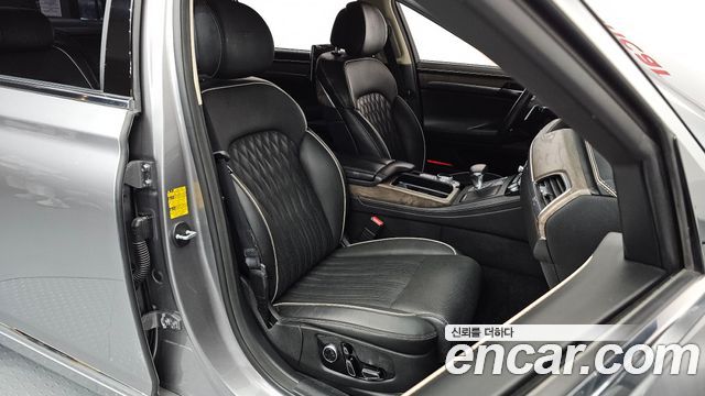 Genesis G90 5.0 AWD Prestige 2020 — фото 10